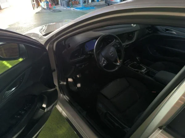 Opel insignia Gran Sport CDTI Selective Pro - Imagen 6